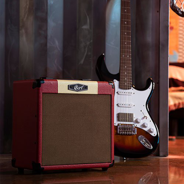 Cort CM15R Guitar Amplifier – Red