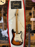 1993 Fender American Stnd Stratocaster - Fender Red Label Case