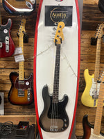 Fender American Professional II Precision Bass RW, Mercury - Fender Hard Case