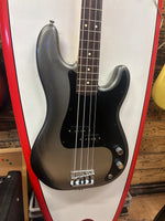 Fender American Professional II Precision Bass RW, Mercury - Fender Hard Case