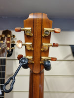Lowden 032