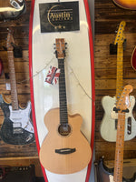 Tanglewood Roadster GT Solid-Top Super Folk Electro Acoustic Guitar