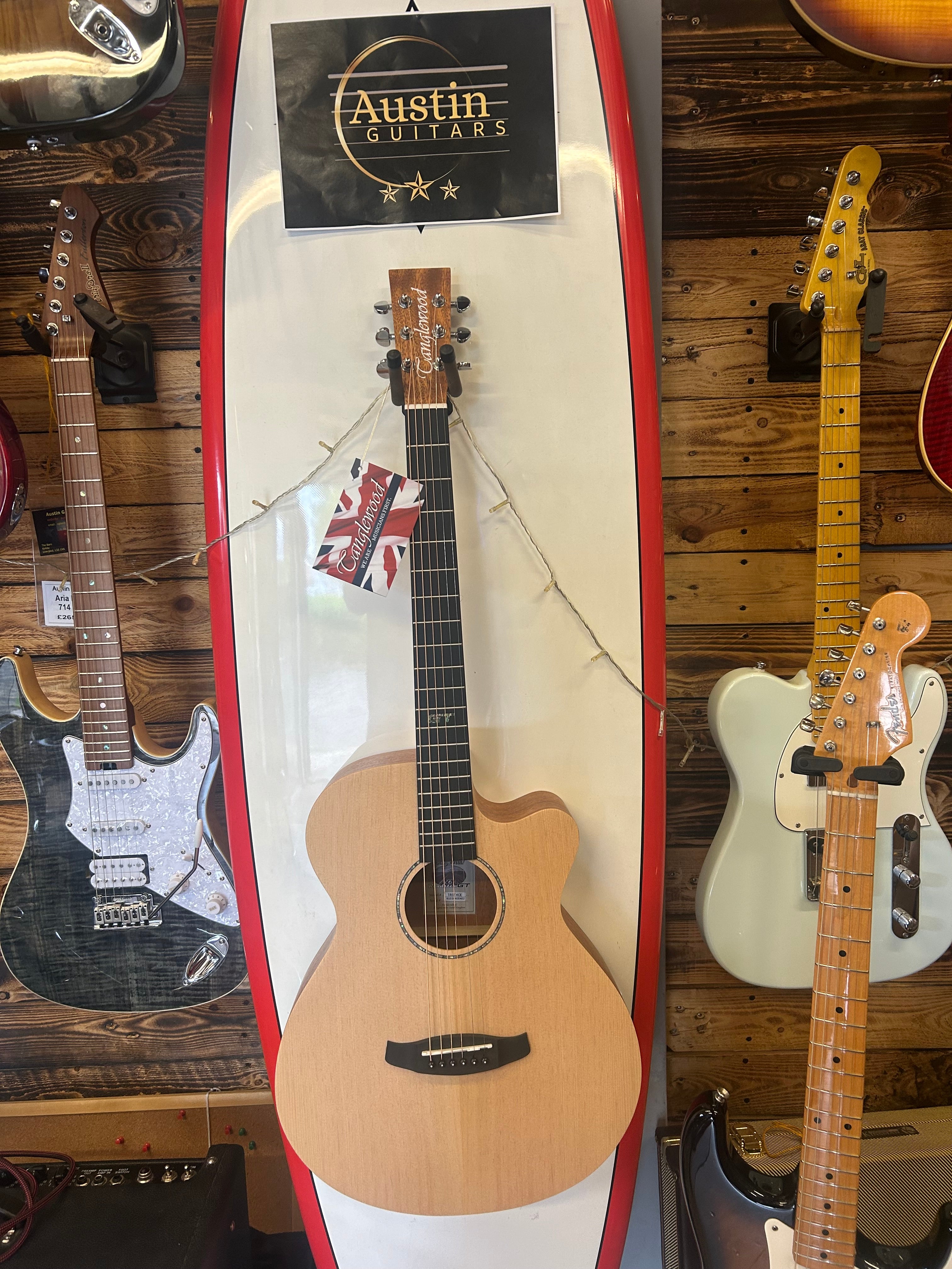 Tanglewood Roadster GT Solid-Top Super Folk Electro Acoustic