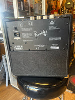 Fender Rumble 15 v Bass Combo