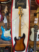 Squier Classic Vibe 60s Precision Bass LRL, 3-Tone Sunburst