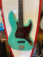Fender American Vintage II 1966 Jazz Bass - Seafoam Green - Fender Hard Case