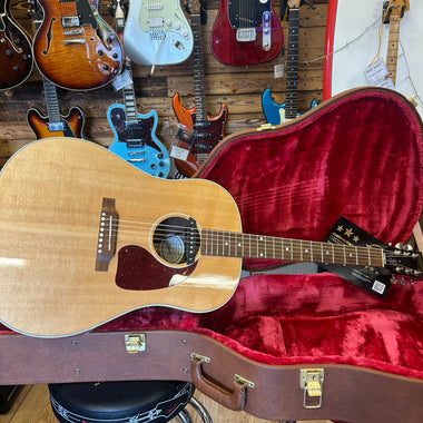 Gibson J45 Studio Walnut Electro Acoustic Inc Gibson Hardcase