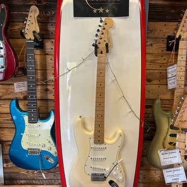 Fender Standard Stratocaster