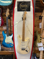 Fender Standard Stratocaster
