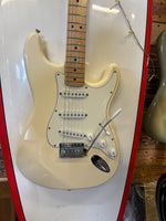 Fender Standard Stratocaster