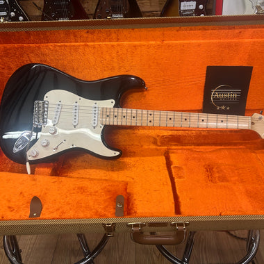 Fender Eric Clapton Signature “Blackie” Inc Fender Tweed Case