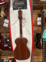 Guild USA M-40 Troubadour Acoustic Parlour Guitar - Inc Guild Hard Case