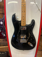 Fender Blacktop Stratocaster HH Inc Fender Gigbag