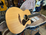 Lowden O32C Sitka Spruce - Indian Rosewood - Lowden Hard Case