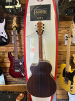 Lowden O32C Sitka Spruce - Indian Rosewood - Lowden Hard Case