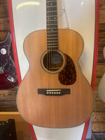 Larrivee OM-40 - Mahogany Legacy Series Acoustic Guitar - Inc Larrivee Hard Case