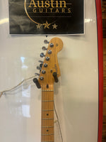 Fender 50th Anniversary American Stratocaster - Fender Hard Case
