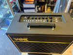 VT40X Classic Blue 40-watt hybrid modelling combo Inc VFS5 Footswitch